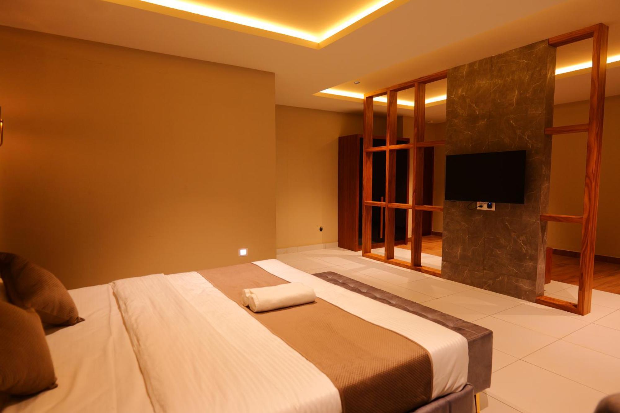 Hotel Classico International Kannangad Exteriér fotografie