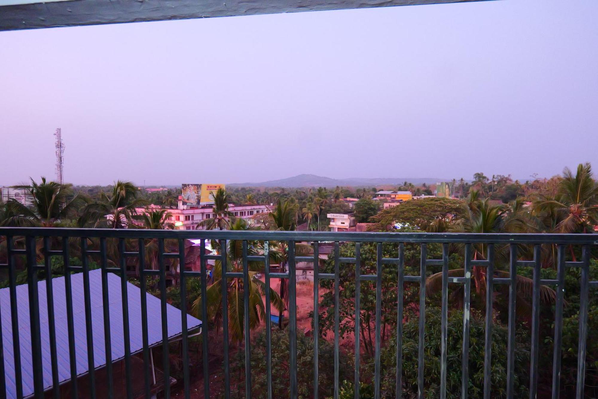 Hotel Classico International Kannangad Exteriér fotografie