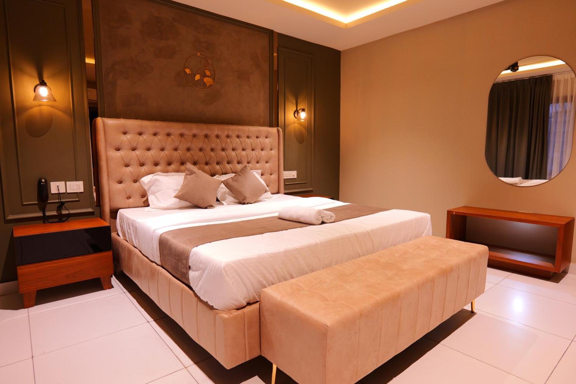 Hotel Classico International Kannangad Exteriér fotografie
